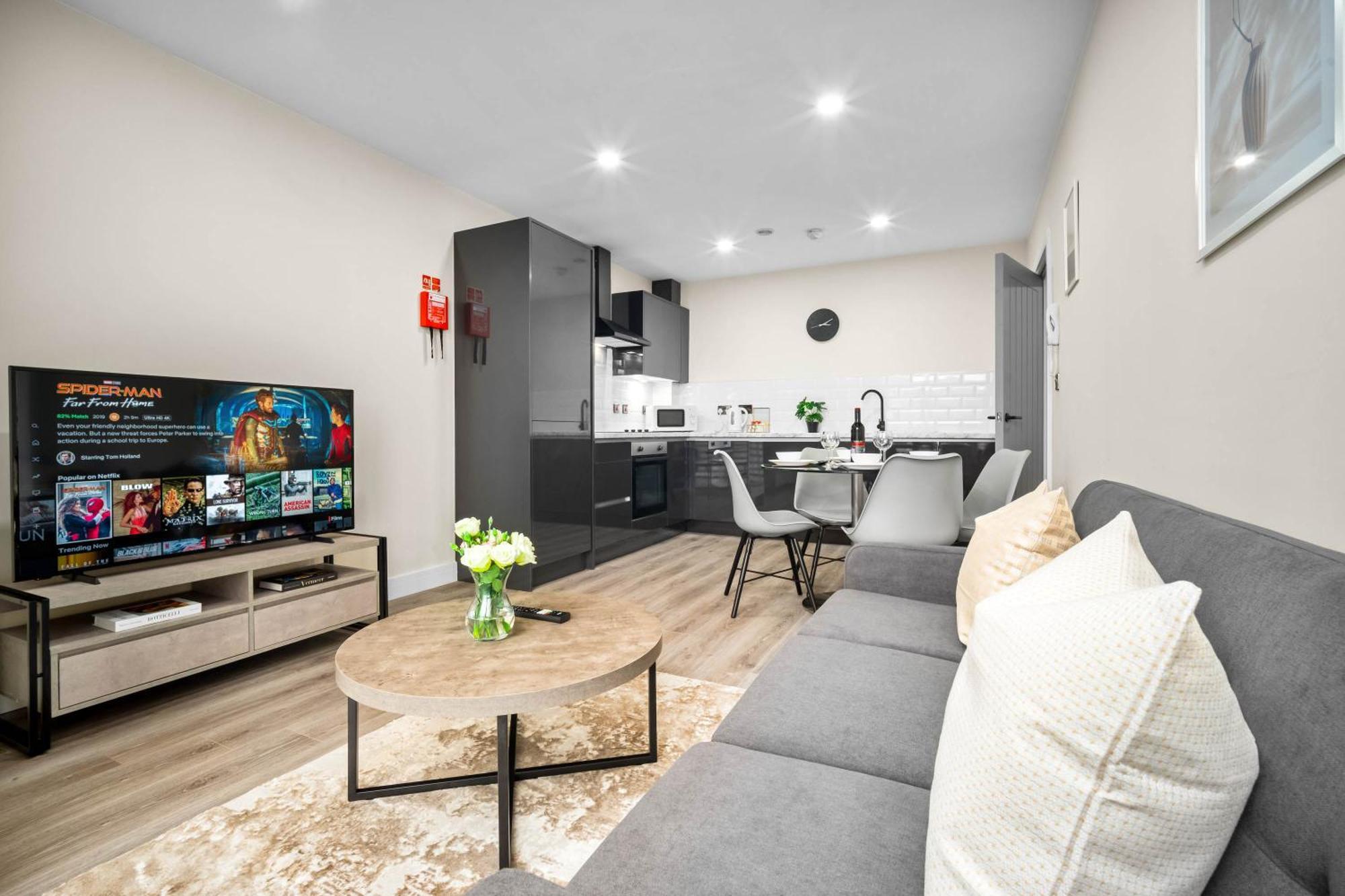 New Luxury Two Bedroom Apartment - City Centre - Netflix - Wifi - Top Rated - Jq 8Ah Birmingham Exterior photo
